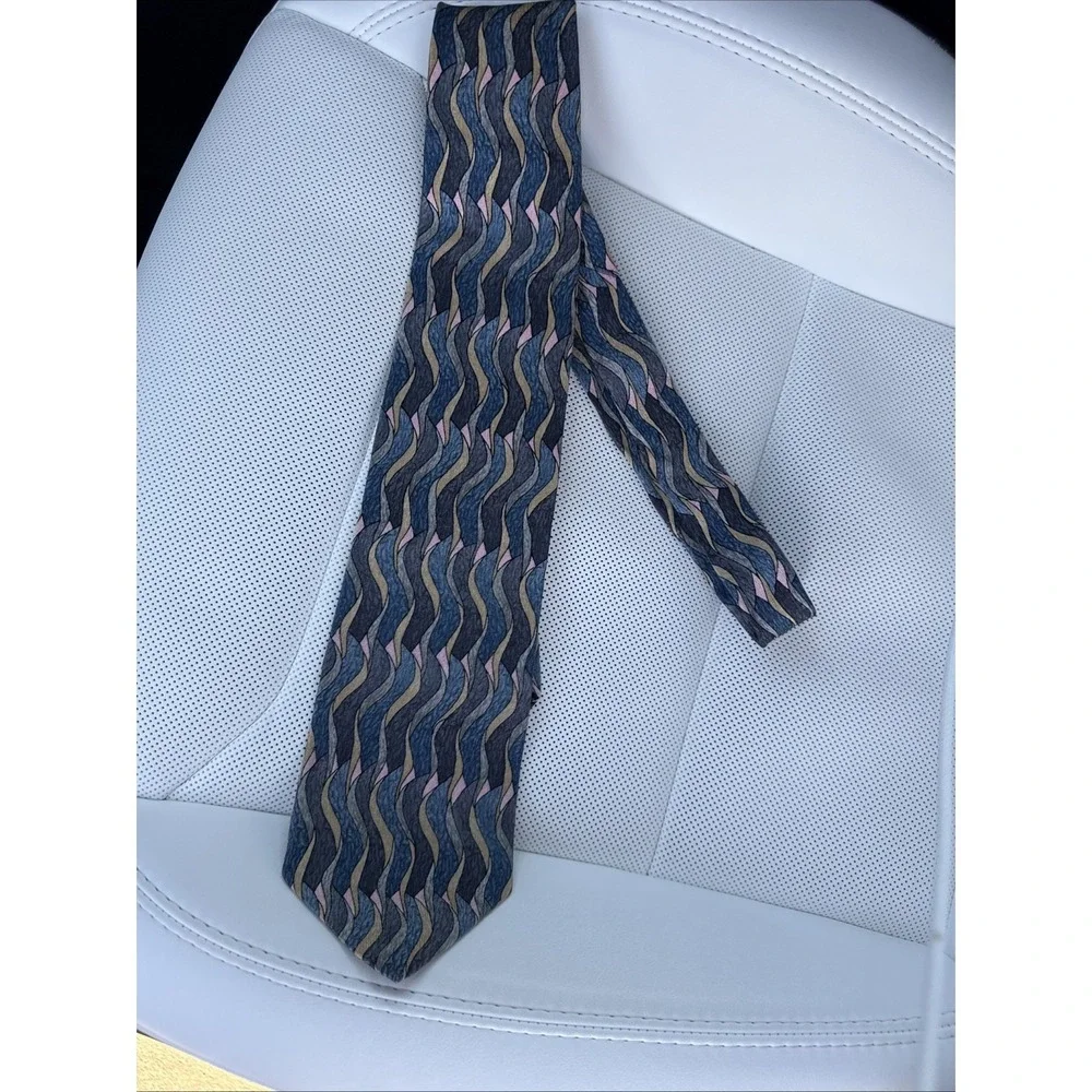 Stonehenge Christopher Reeve John Lithgow Collection Two Necktie Tie Silk USA